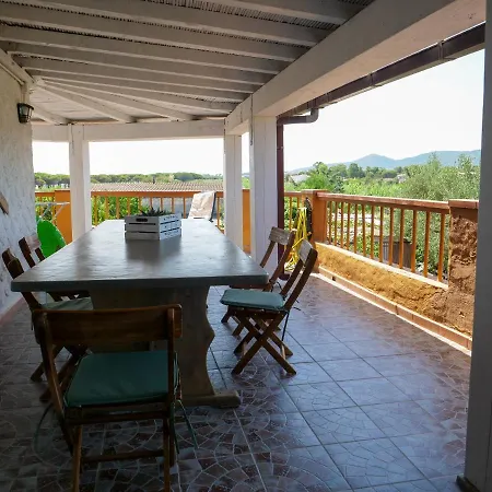 Holiday home Grandi Famiglie O Comitive 150 Mt Affitti Budoni