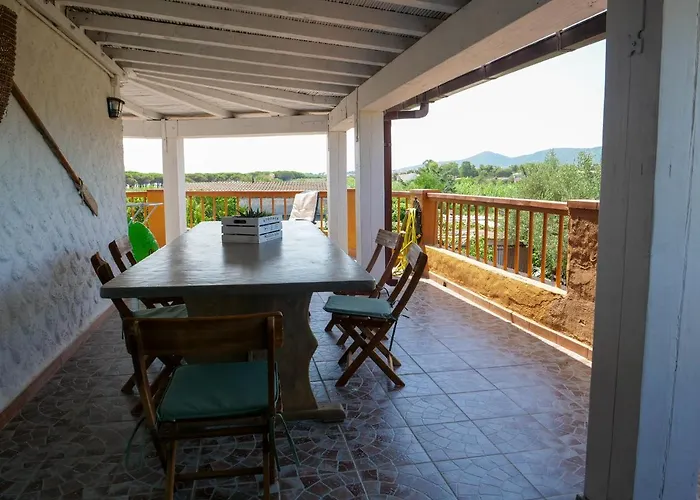 Tatil Evi Grandi Famiglie O Comitive 150 Mt Affitti Budoni